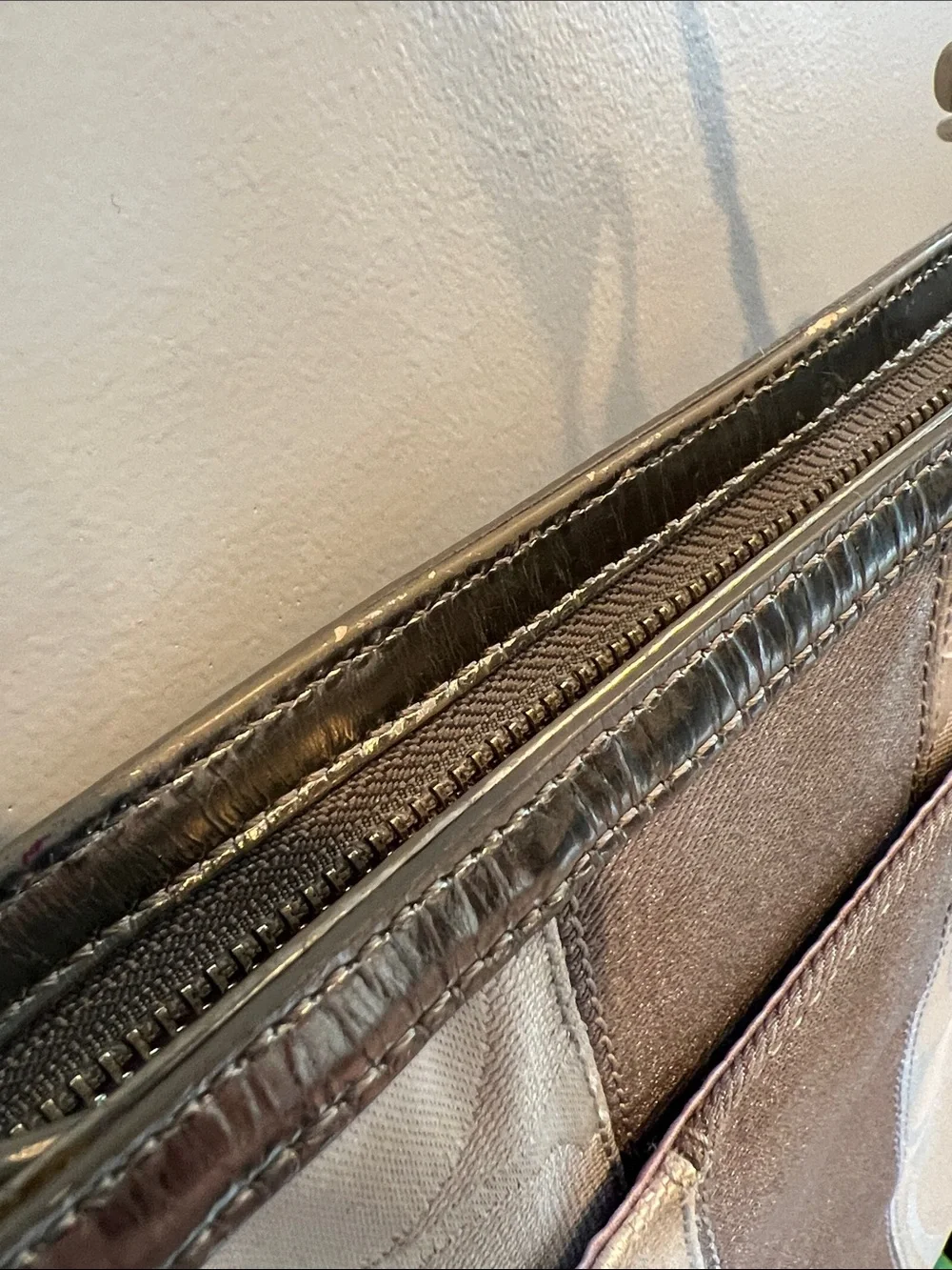 Vintage COACH Crossbody Bag in Light Silver and Chalk Signature Canvas Y2K